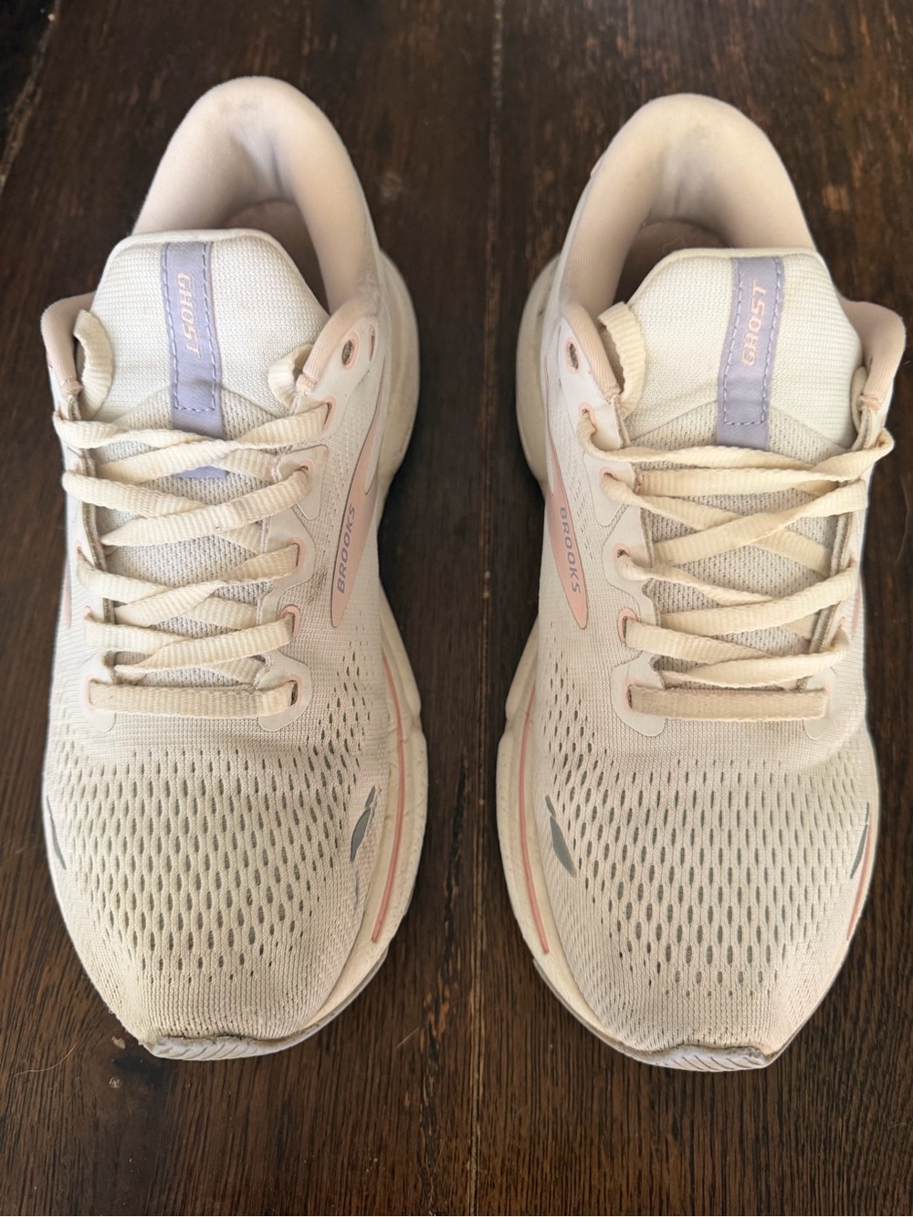 Brooks Ghost Women's Running Shoes - Pale Pink and Cream